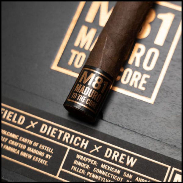 Drew Estate Blackened M81 Robusto Cigar - Image 5